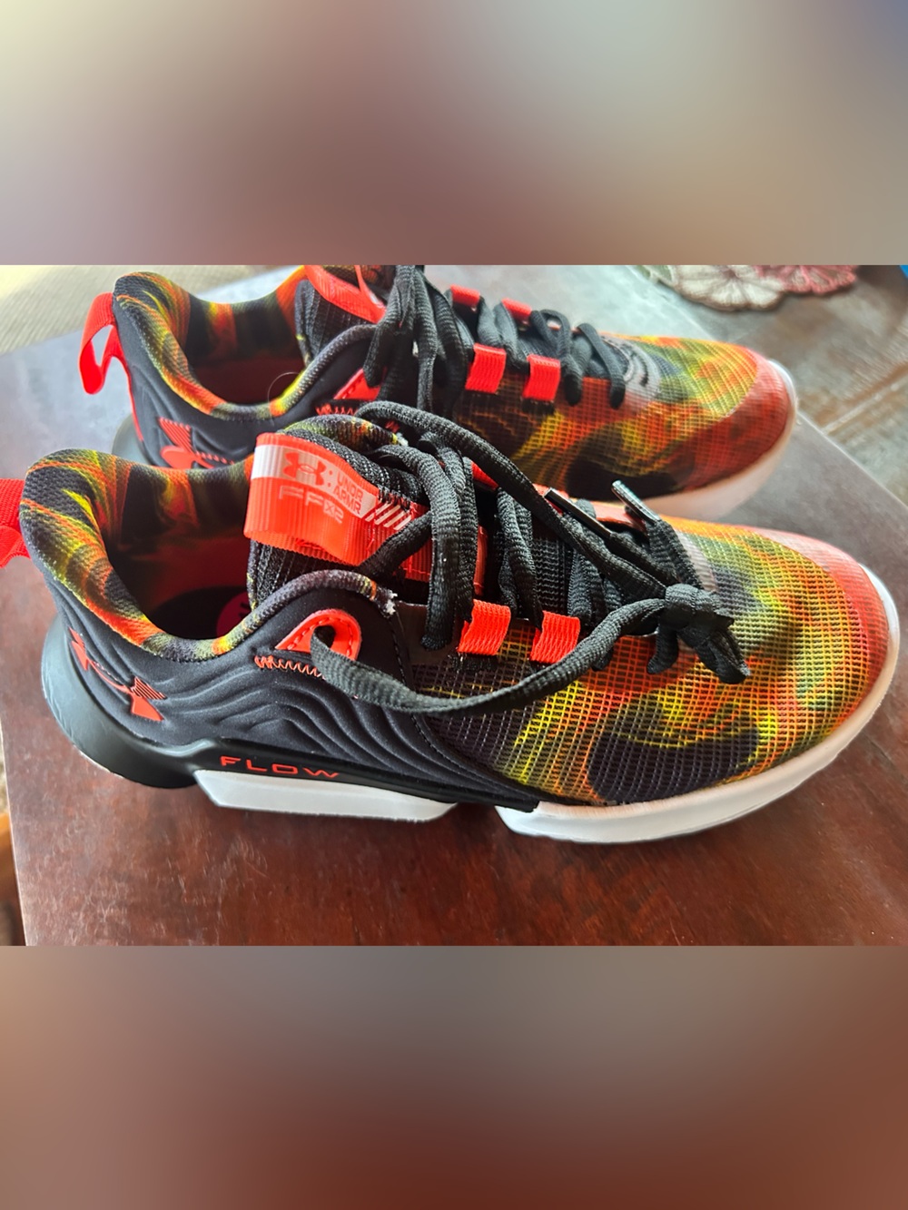 New Under Armour Big Boy’s 4 Black with Neon Pattern Athletic Sneakers